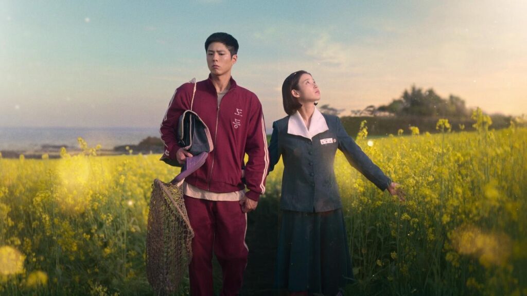 IU y Park Bo-gum deslumbran con una actuación emotiva, logrando que los espectadores conecten profundamente con sus personajes y sus transformaciones a lo largo del tiempo.